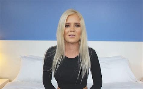 porn355|E355 22 Years Old beautiful blonde is sensually moving on it.